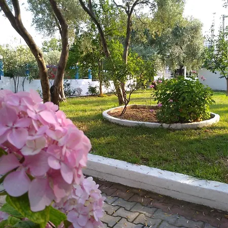 Ξενοδοχείο με διαμερίσματα Makedonia 4*