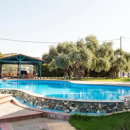 Makedonia Lägenhetshotell 4*