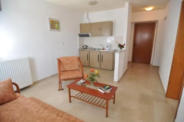 Makedonia Apart-hotel 4*