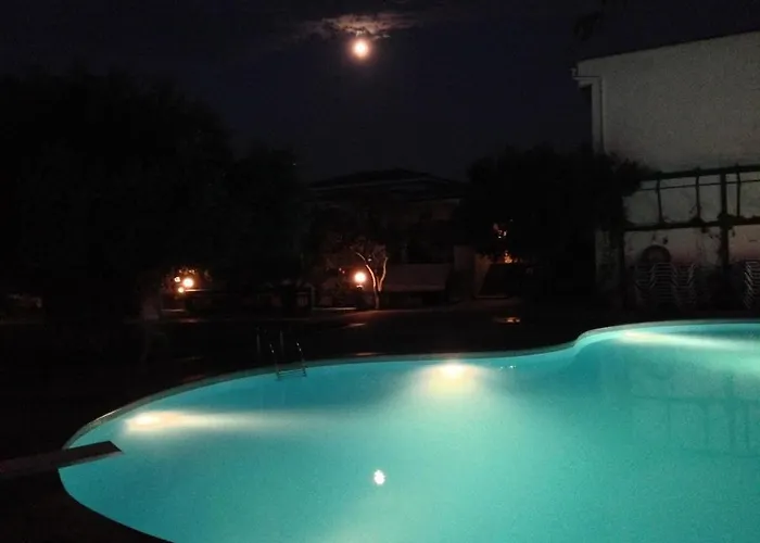 Apart-hotel Makedonia 4*